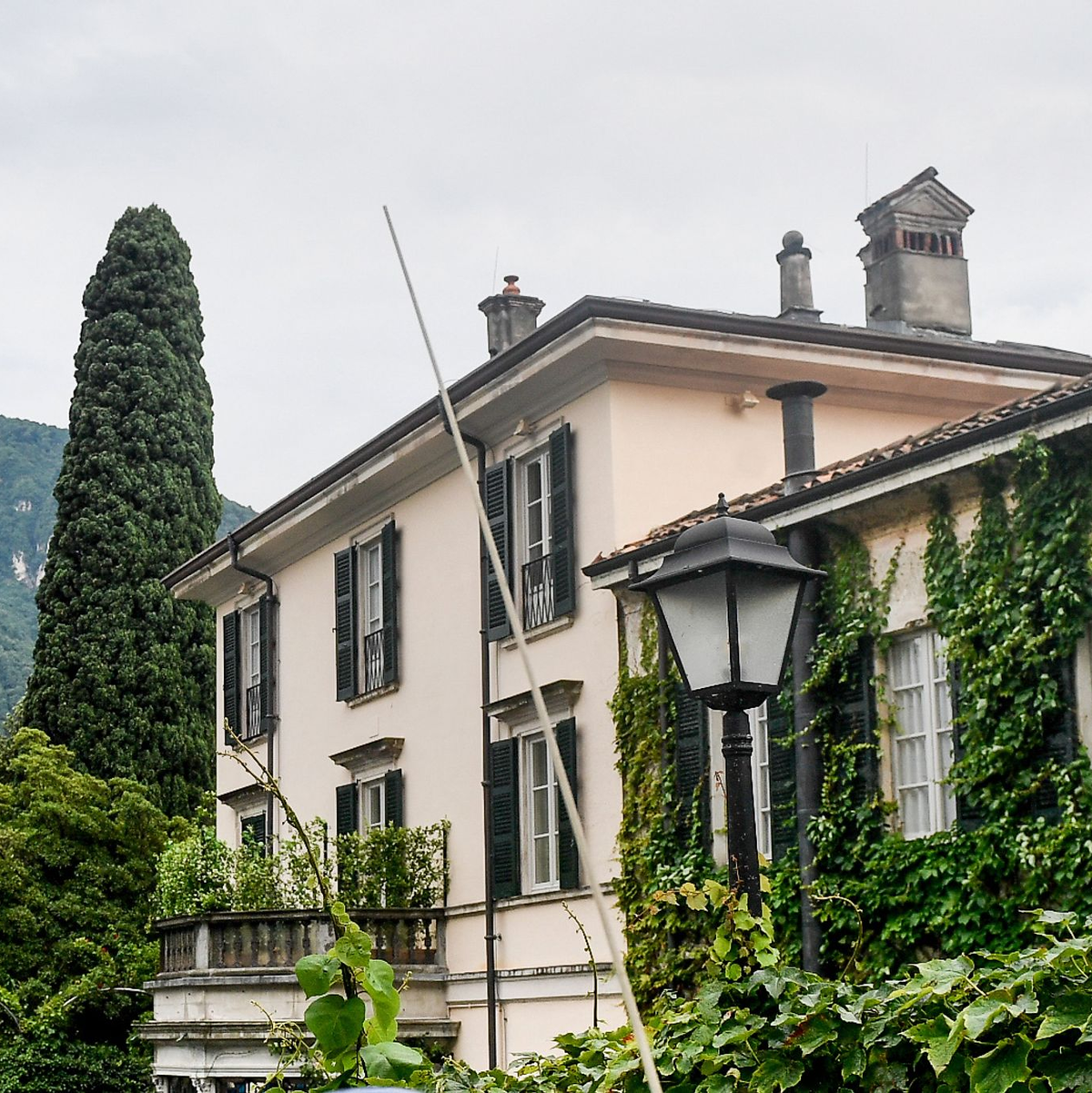 George Clooney hatte die «Villa Oleandra» vor 20 Jahren gekauft. - Foto: Claudio Furlan/LaPresse via ZUMA Press/dpa