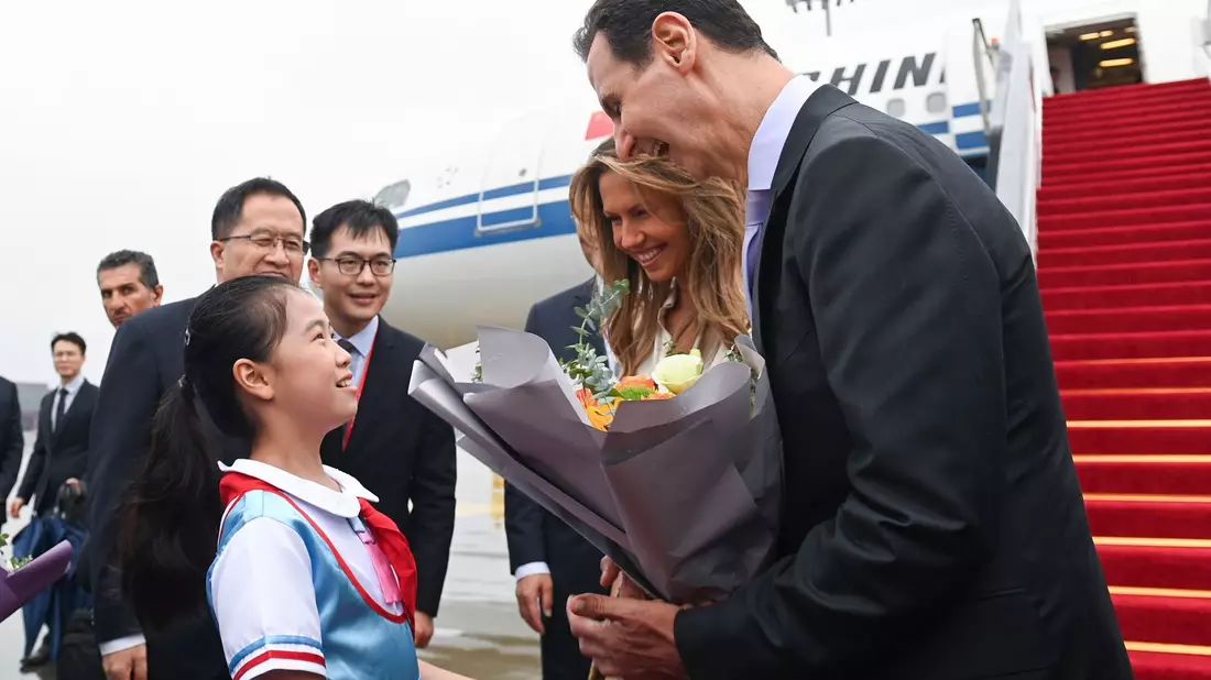 Der syrische Präsident Baschar al-Assad (r) ist zum ersten Mal seit 2004 wieder zu Besuch in China. - Bild: Huang Zongzhi/Xinhua/AP