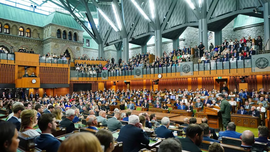 Wolodymyr Selenskyj, Präsident der Ukraine, bei seiner Rede im kanadischen Unterhaus. - Bild: Sean Kilpatrick/The Canadian Press/AP/dpa