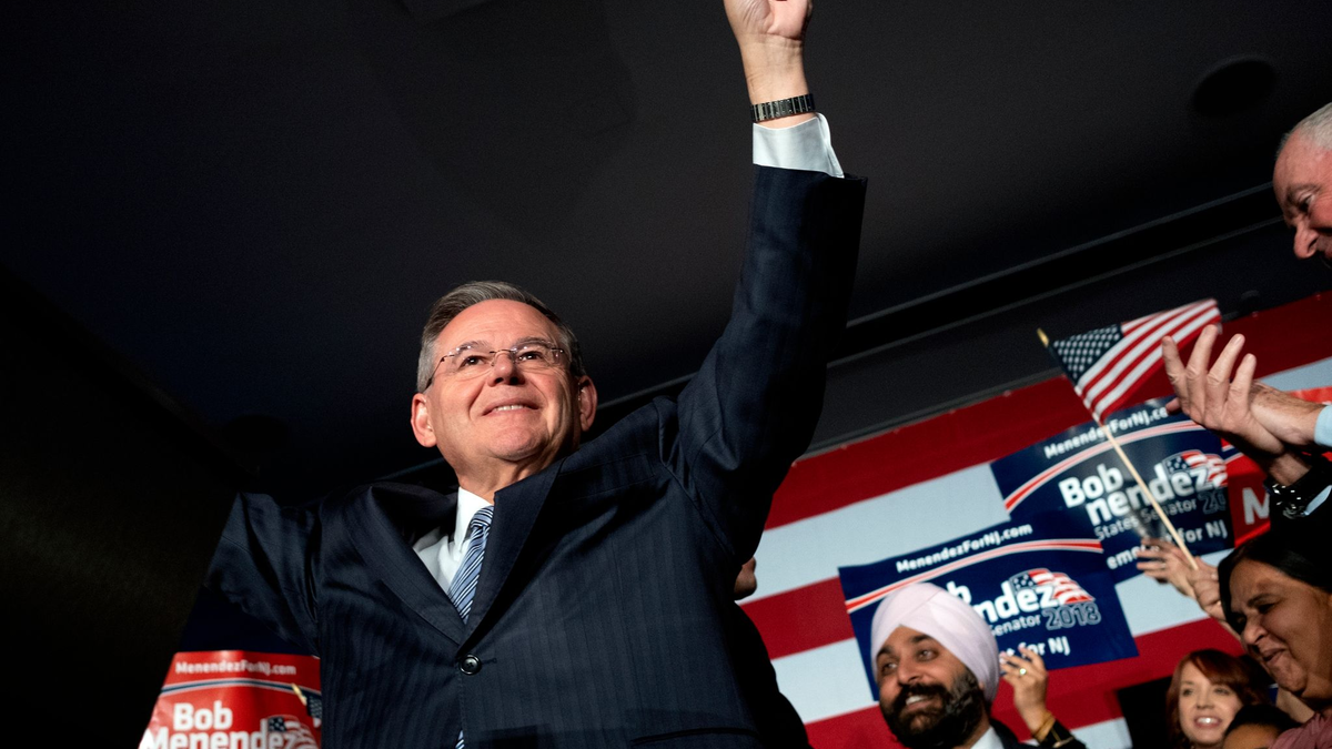 US-Senator Bob Menendez aus New Jersey soll für eine Gegenleistung die ägyptische Regierung begünstigt haben. - Foto: Craig Ruttle/AP/dpa