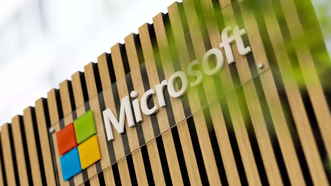 Microsoft wird zu einer treibenden Kraft beim verstärkten Einsatz von KI in verschiedenen Bereichen. - Bild: Rolf Vennenbernd/dpa