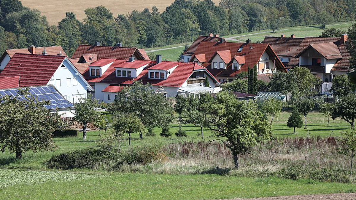 Häuser in einem Dorf (Archiv) - Foto: ?ber dts Nachrichtenagentur