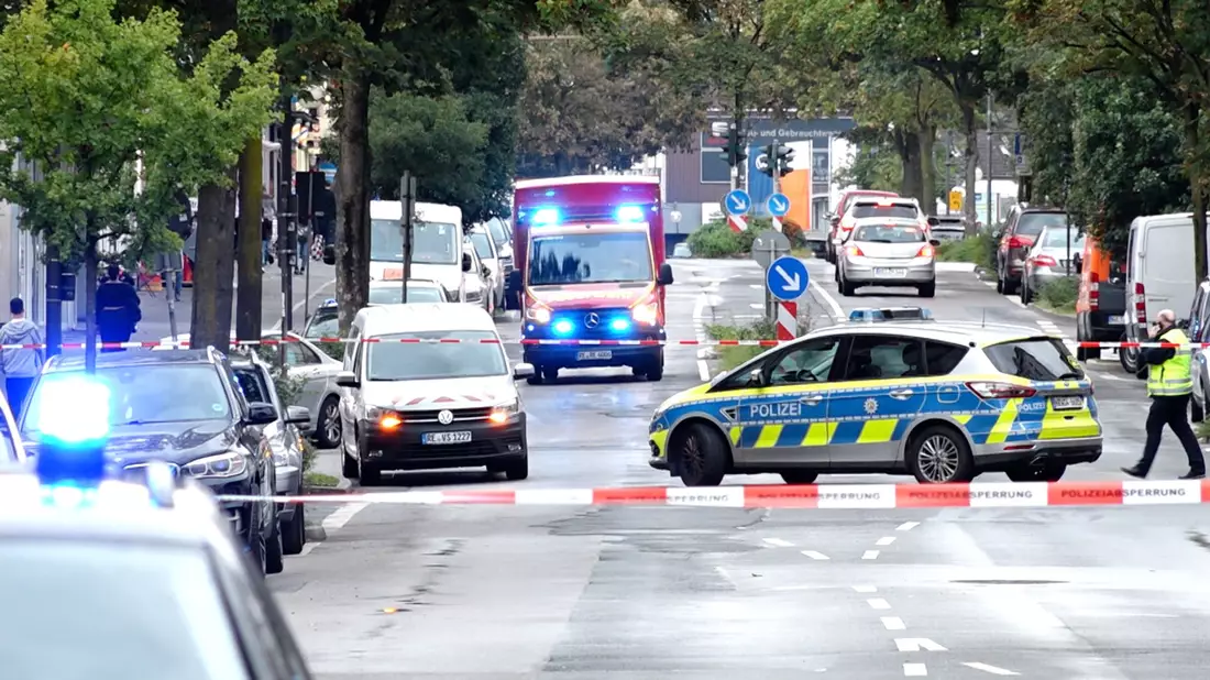 In Recklinghausen ist am Samstag ein 31 Jahre alter Mann erstochen worden. - Bild: -/TV7News/dpa