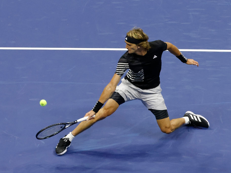 Steht in China im Endspiel: Alexander Zverev. - Foto: Jason DeCrow/FR103966 AP/dpa