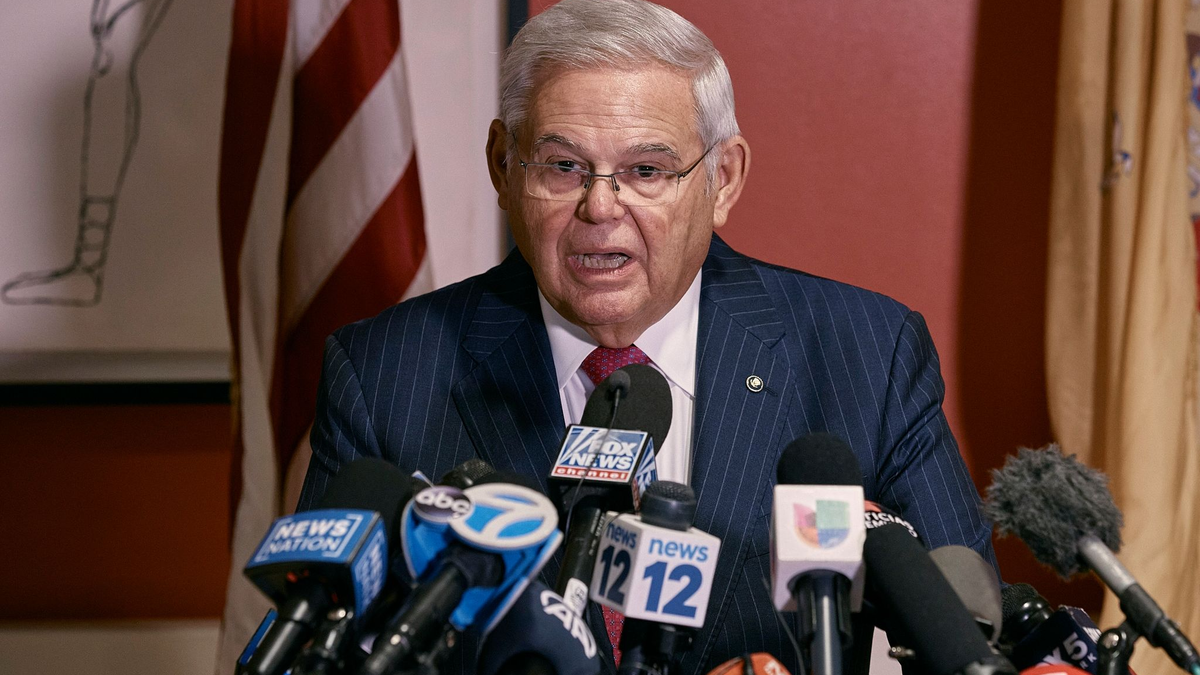 US-Senator Bob Menendez aus New Jersey soll die ägyptische Regierung begünstigt und im Gegenzug persönliche Vorteile erlangt haben. - Foto: Andres Kudacki/FR170905 AP/AP/dpa