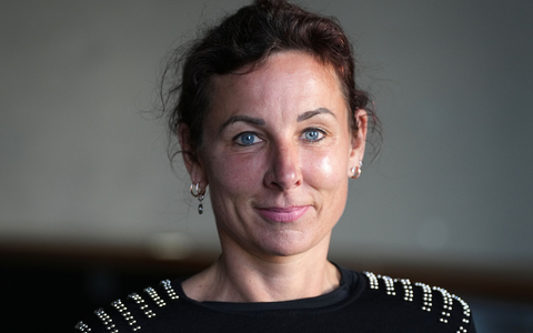 Juli Zeh ist Schriftstellerin und Richterin am Brandenburger Verfassungsgericht. - Foto: Sören Stache/dpa