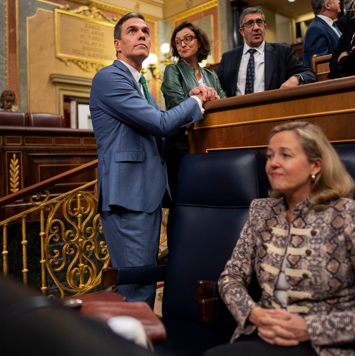 Pedro Sanchez (l) ist amtierender Ministerpräsident von Spanien. - Foto: Bernat Armangue/AP/dpa