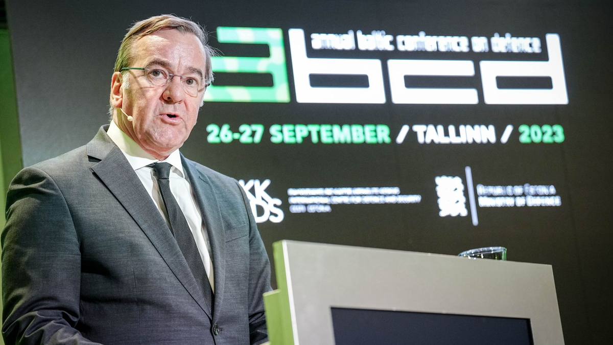 Verteidigungsminister Boris Pistorius (SPD) besuchte für drei Tage zuerst Lettland und anschließend Estland für militär-politische Gespräche. - Foto: Kay Nietfeld/dpa