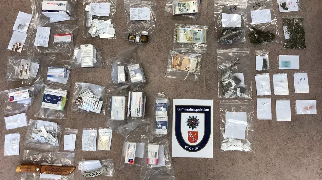 POL-HA: Erfolgreicher Schwerpunkteinsatz der Polizei und des Ordnungsdienstes: Verbotene Genuss- und Arzneimittel sichergestellt - Bild: presseportal.de
