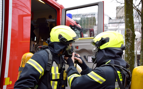 FW-OB: Personenrettung bei Brand in Mehrfamilienhaus - Foto: presseportal.de