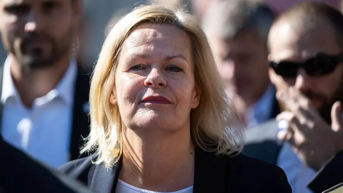 Nancy Faeser (SPD): «Unser Rechtsstaat darf nicht von innen heraus sabotiert werden können.» - Bild: Hannes P. Albert/dpa