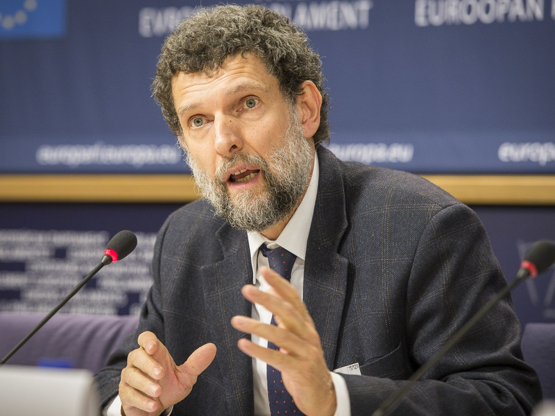 Osman Kavala sitzt seit 2017 im Gefängnis. - Foto: Wiktor Dabkowski/dpa/Archiv
