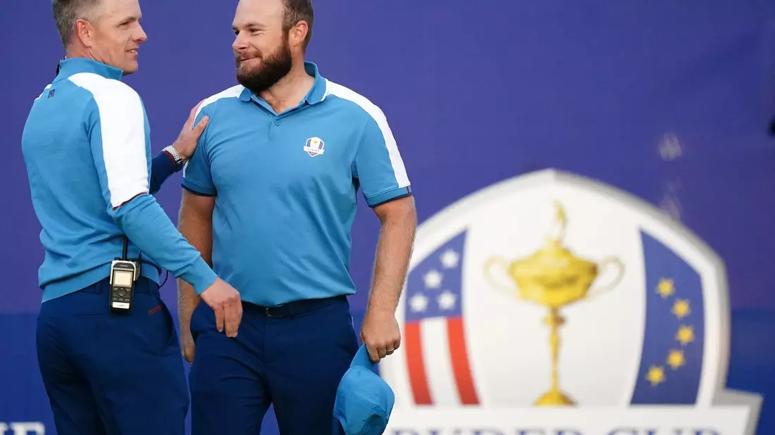 Liegen beim Ryder Cup mit dem Team Europa in Führung: Luke Donald (l) und Viktor Hovland. - Bild: Zac Goodwin/PA Wire/dpa