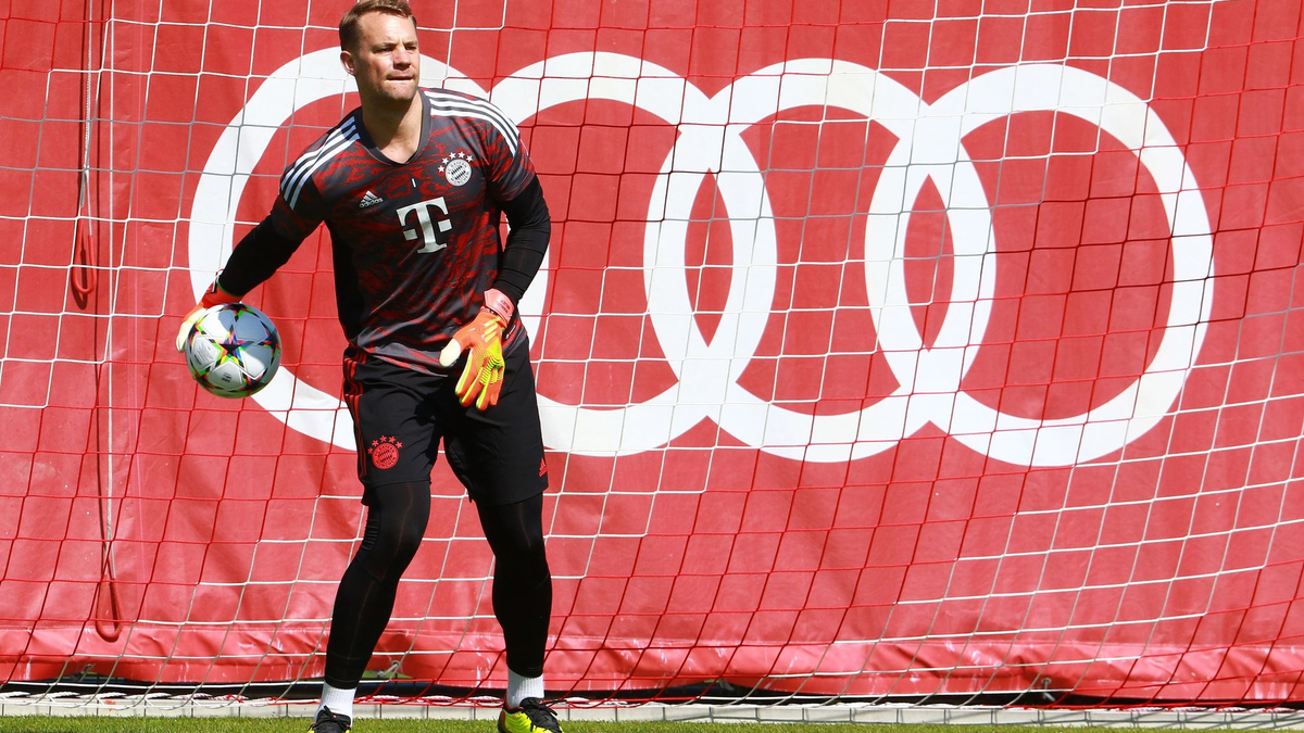 Torhüter Manuel Neuer ist ins Mannschaftstraining des FC Bayern München zurückgekehrt. - Foto: Mladen Lackovic/dpa