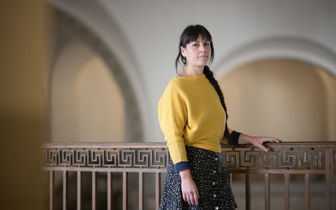 Diskriminierung wegen nackter Brüste? Gabrielle Lebreton ist in Berlin vor Gericht gezogen. - Foto: Sebastian Christoph Gollnow/dpa