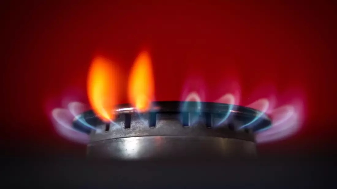 Zwei Gasumlagen sinken im Oktober auf null Cent. - Bild: Frank Rumpenhorst/dpa