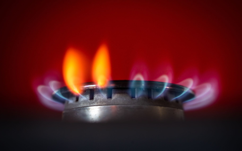 Zwei Gasumlagen sinken im Oktober auf null Cent. - Foto: Frank Rumpenhorst/dpa