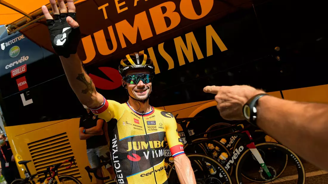 Der Slowene Primoz Roglic wird das erfolgreiche Team Jumbo Visma verlassen. - Bild: Alvaro Barrientos/AP/dpa