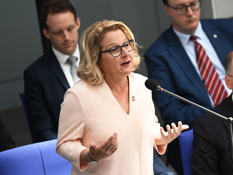 «Wir müssen Fluchtursachen bekämpfen, nicht Flüchtlinge. Niemand flieht freiwillig», sagt Entwicklungsministerin Svenja Schulze. - Foto: Britta Pedersen/dpa