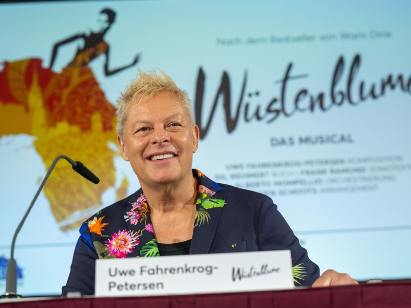 Der Komponist Uwe Fahrenkrog-Petersen hat die Geschichte der «Wüstenblume» vertont. - Foto: Peter Kneffel/dpa