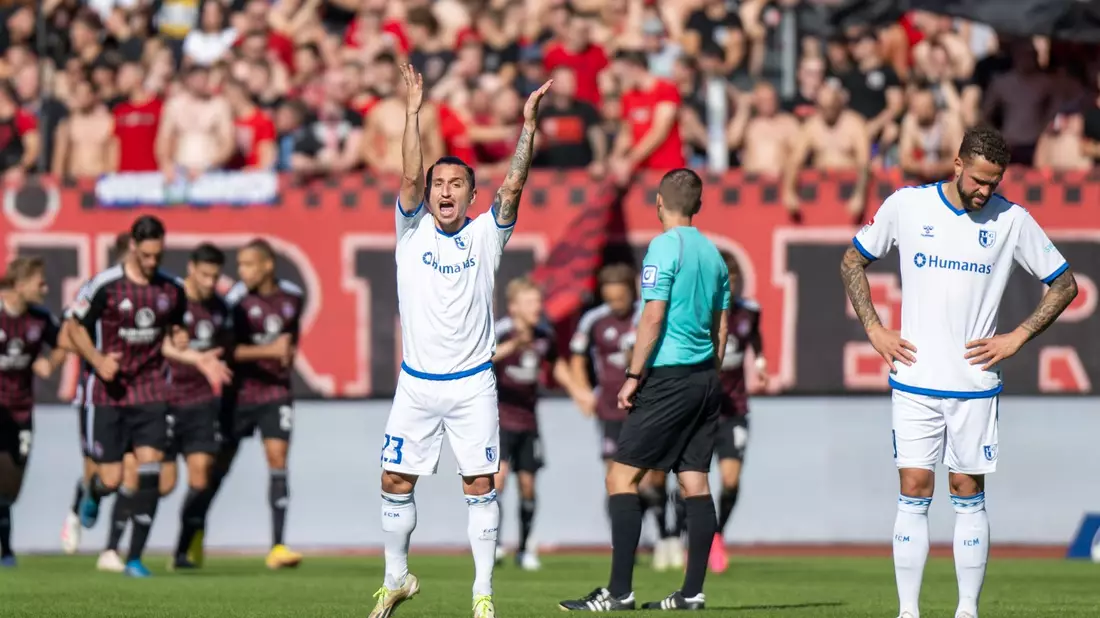 Sorgte im Heimspiel gegen den 1. FC Magdeburg mit seinem Treffer für den Heimsieg: Nürnbergs Felix Lohkemper. - Bild: Ulrich Gamel/kolbert-press/dpa