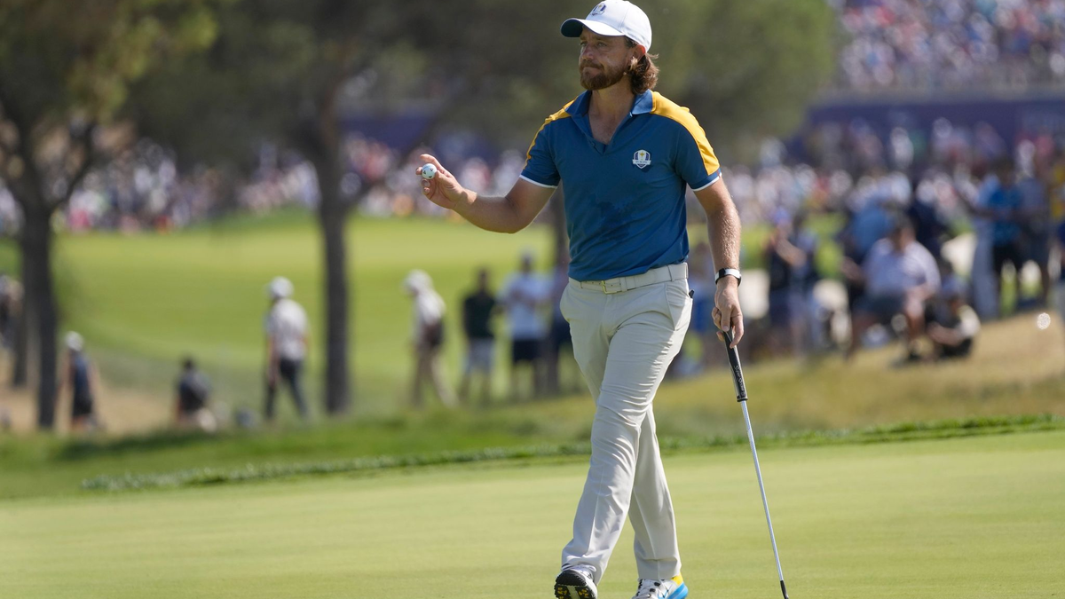 Tommy Fleetwood aus Großbritannien von Team Europa entschied das Turnier zugunsten der Europäer. - Foto: Andrew Medichini/AP/dpa