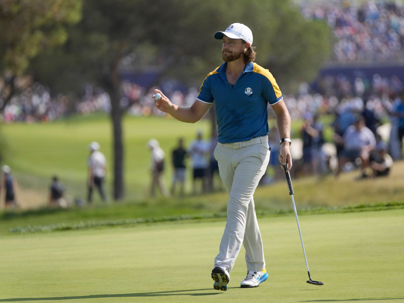 Tommy Fleetwood aus Großbritannien von Team Europa entschied das Turnier zugunsten der Europäer. - Foto: Andrew Medichini/AP/dpa