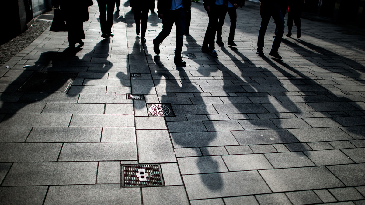 Gut ein Drittel der Bundesbürger sieht ihre aktuelle persönliche Lebensqualität «schlechter als vor fünf Jahren». - Foto: picture alliance / dpa