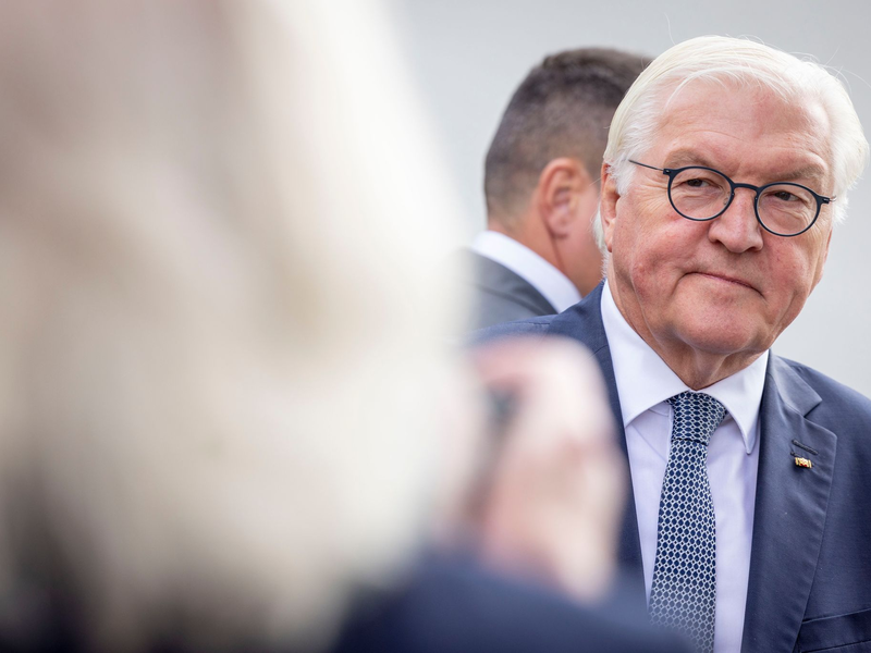 Frank-Walter Steinmeier hat sich zu der Debatte rund um die Flüchtlingsaufnahme in Deutschland geäußert. - Foto: Christoph Reichwein/dpa