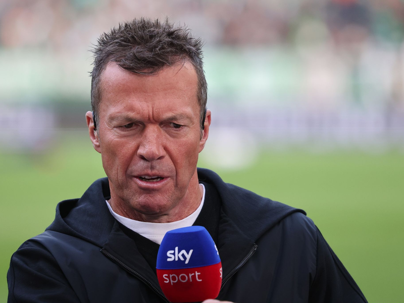 Für Lothar Matthäus ist die Rückkehr von Max Eberl zum FC Bayern «a gmahde Wiesn». - Foto: Focke Strangmann/dpa