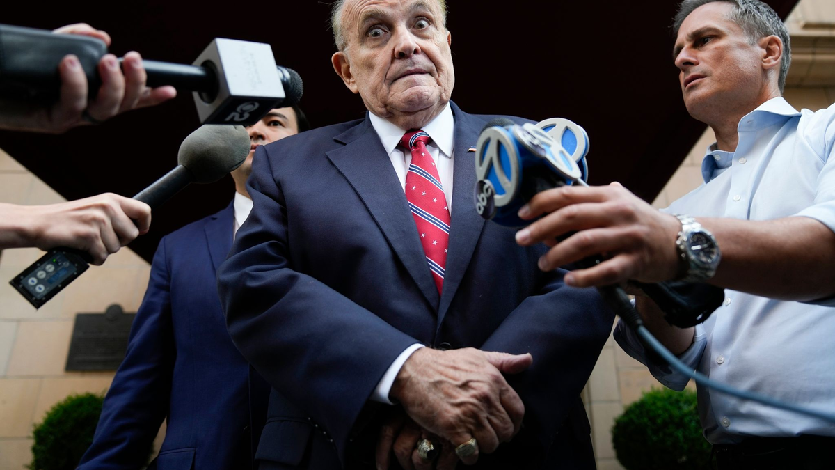 Rudy Giuliani beriet Trump während dessen Amtszeit. - Foto: Seth Wenig/AP/dpa