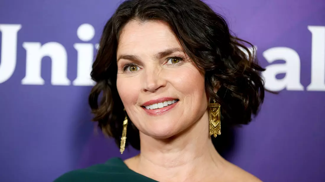 Julia Ormond spielte in den 1990er Jahren an der Seite von Brad Pitt in «Legenden der Leidenschaft». - Bild: Rich Fury/Invision/AP/dpa