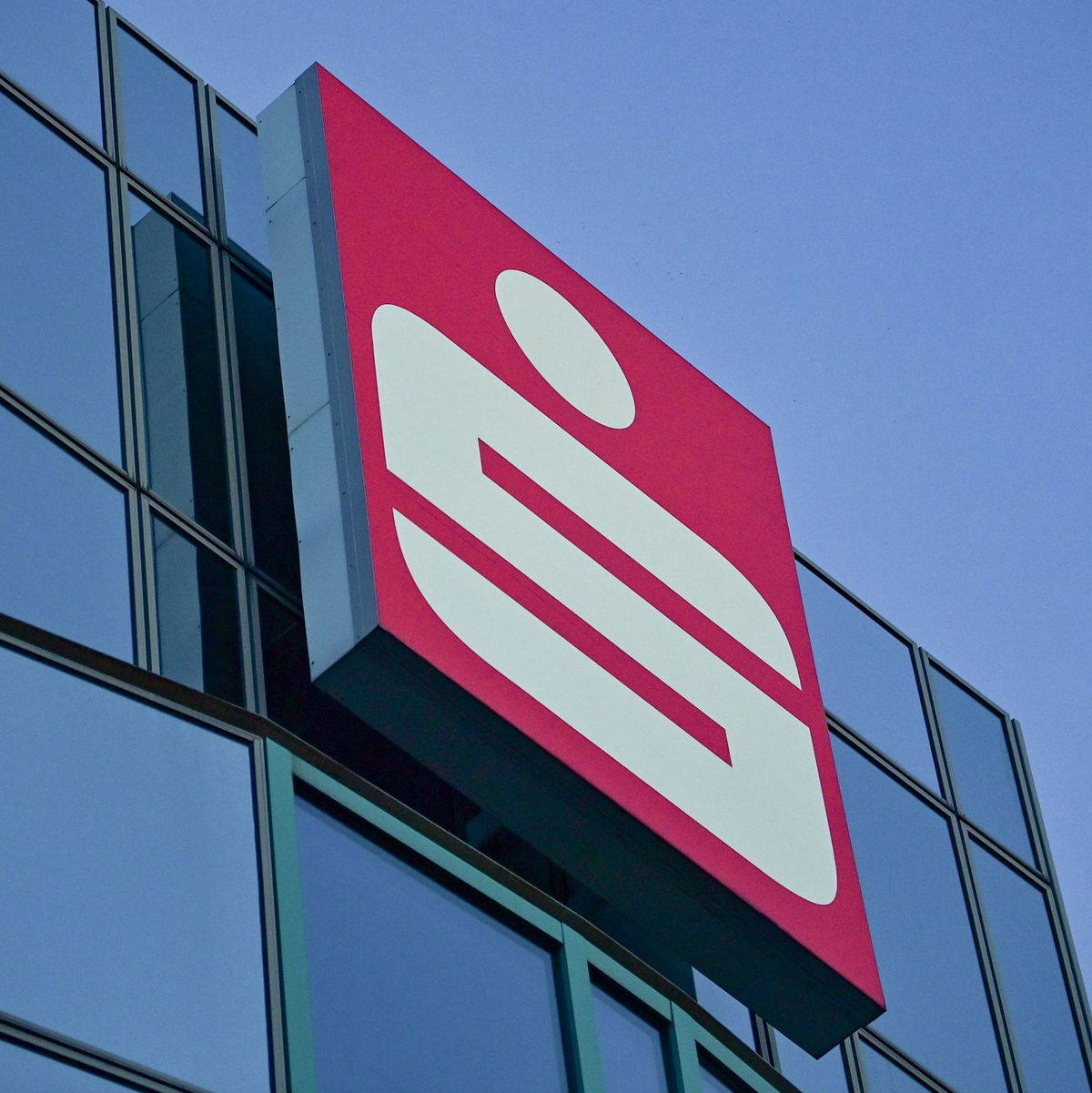 Sparkassen kooperieren mit Payback (Symbolbild) - Foto: Patrick Pleul/dpa