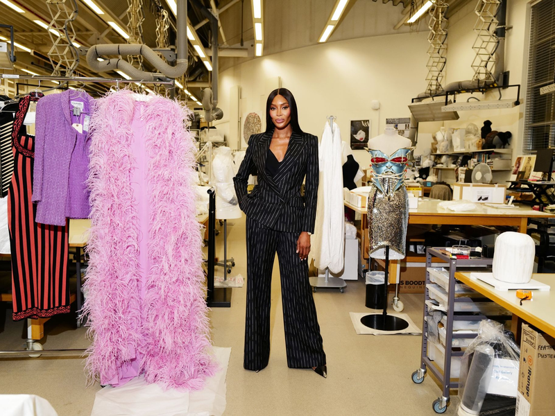 Blick auf die Karriere: Naomi Campbell bekommt eine große Ausstellung in London. - Foto: Marco Bahler/V&A/PA Media/dpa