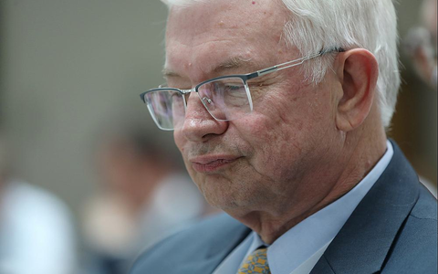 Roland Koch (Archiv) - Foto: ?ber dts Nachrichtenagentur