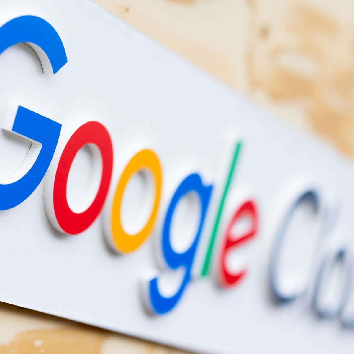 Der Internet-Riese Google eröffnet sein erstes eigenes Cloud-Rechenzentrum in Deutschland. - Foto: Rolf Vennenbernd/dpa