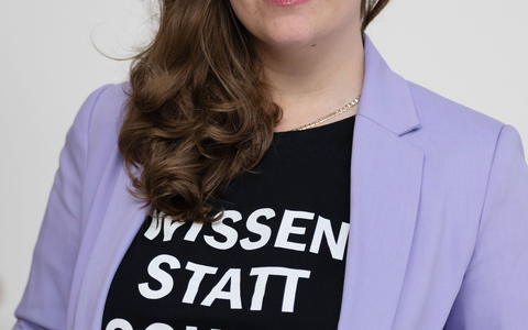 Die Pornowissenschaftlerin Madita Oeming plädiert für Wissen statt Scham. - Foto: Swen Pförtner/dpa