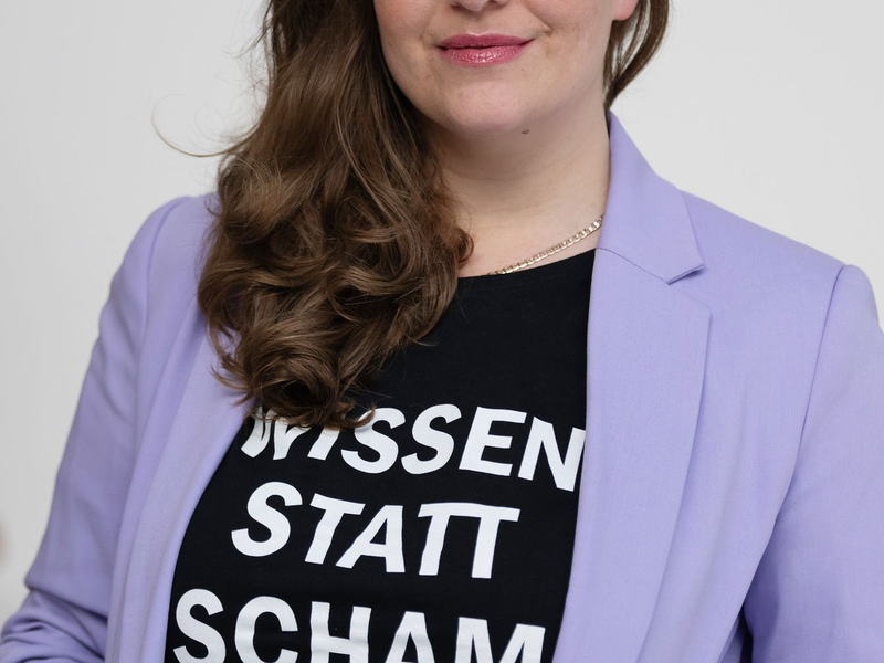 Die Pornowissenschaftlerin Madita Oeming plädiert für Wissen statt Scham. - Foto: Swen Pförtner/dpa