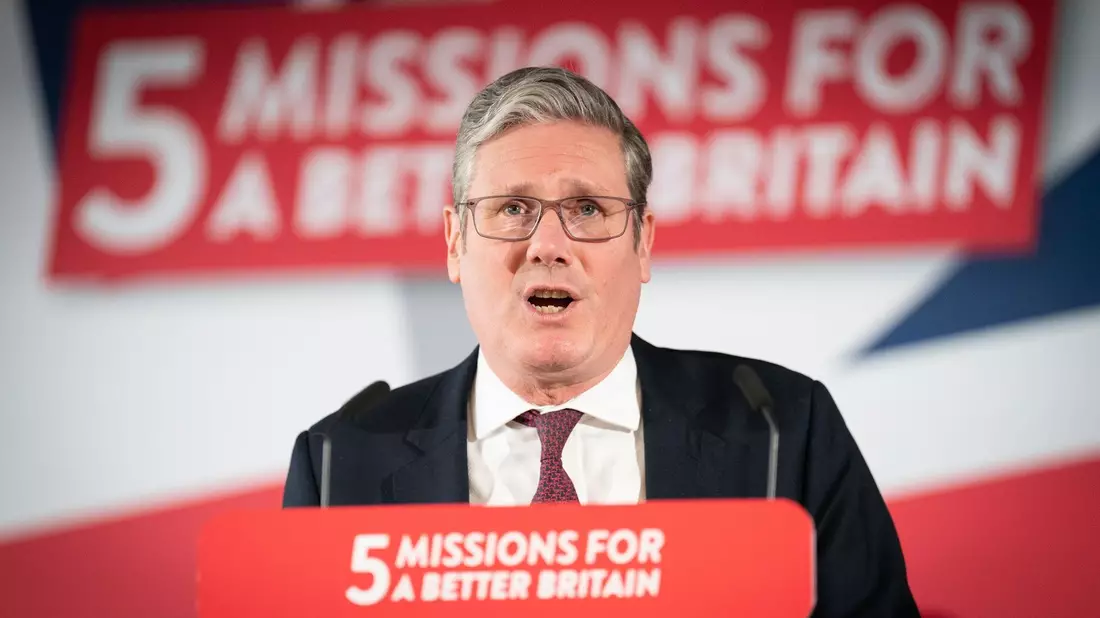 Keir Starmer von der Labour-Partei will gegen Premier Sunak gewinnen. - Bild: Stefan Rousseau/PA Wire/dpa