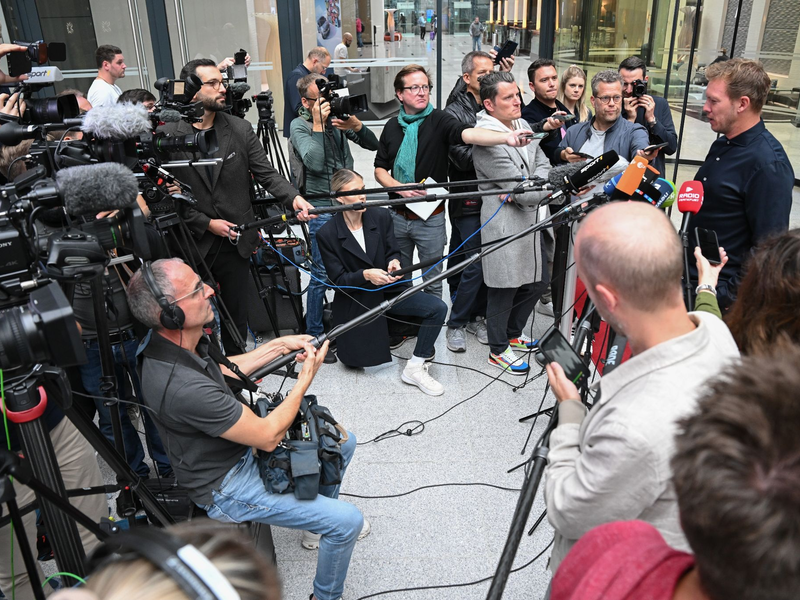 Bundestrainer Julian Nagelsmann will mit dem DFB-Team den EM-Titel gewinnen. - Foto: Arne Dedert/dpa