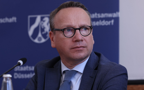 Justizminister Benjamin Limbach wird für seine Pläne scharf kritisiert. - Foto: David Young/dpa