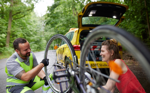 Zwei Jahre ADAC Fahrrad-Pannenhilfe: Über 27.000 Räder wieder flott gemacht / Einsatzzahlen steigen stark an / Reifenpanne häufigster Defekt - Foto: presseportal.de