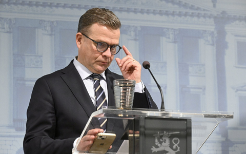 Laut dem finnischen MinisterprĂ€sidenten Petteri Orpo ist es wahrscheinlich, dass das Leck an der Ostsee-Pipeline Balticconnector auf Ă€uĂere Einwirkungen zurĂŒckgeht. - Foto: Jussi Nukari/Lehtikuva/dpa Laut dem finnischen MinisterprĂ€sidenten Petteri Orpo ist es wahrscheinlich, dass das Leck an der Ostsee-Pipeline Balticconnector auf Ă€uĂere Einwirkungen zurĂŒckgeht. - Foto: Jussi Nukari/Lehtikuva/dpa