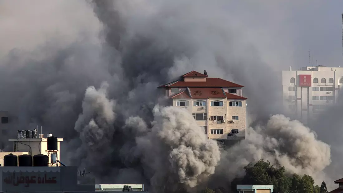 Israel reagiert seit den Massakern der Hamas mit schweren Luftangriffen auf den Gazastreifen. - Bild: Xinhua/dps