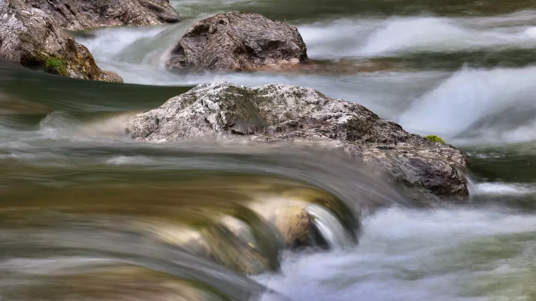 Der Wasserkreislauf der Erde gerät aus dem Gleichgewicht. Welche Faktoren verursachen das? - Bild: Karl-Josef Hildenbrand/dpa