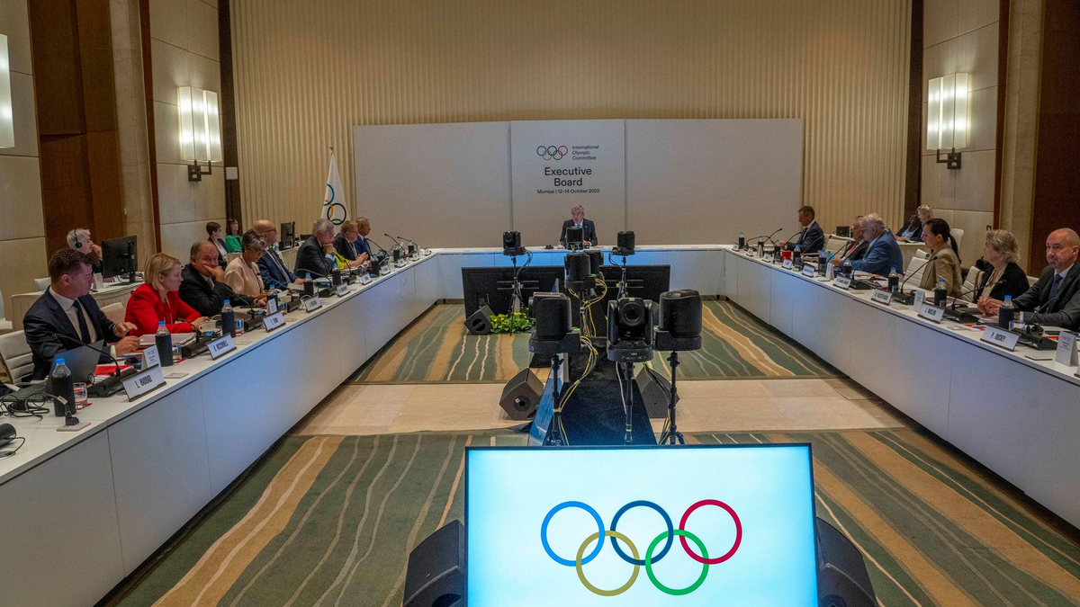 Die IOC-Exekutive tagt derzeit in Mumbai. - Foto: Rafiq Maqbool/AP/dpa