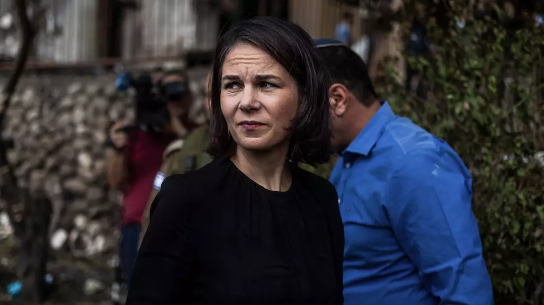 «Mit einer Eskalationsspirale wäre niemandem gedient»: Annalena Baerbock. - Bild: Ilia Yefimovich/dpa