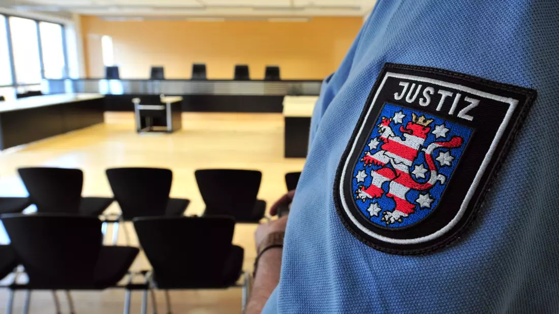 Eine Neonazi-Gruppe aus Eisenach soll Kontakt zu einem Bundeswehrsoldaten gehabt haben. - Bild: Martin Schutt/dpa-Zentralbild/dpa