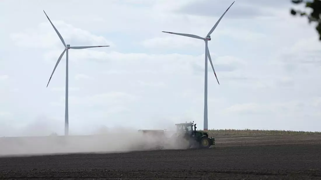 Bauer mit Traktor (Archiv) - Bild: über dts Nachrichtenagentur