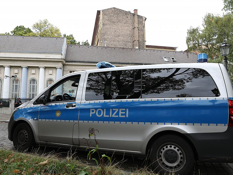 Polizei vor Synagoge (Archiv) - Foto: über dts Nachrichtenagentur